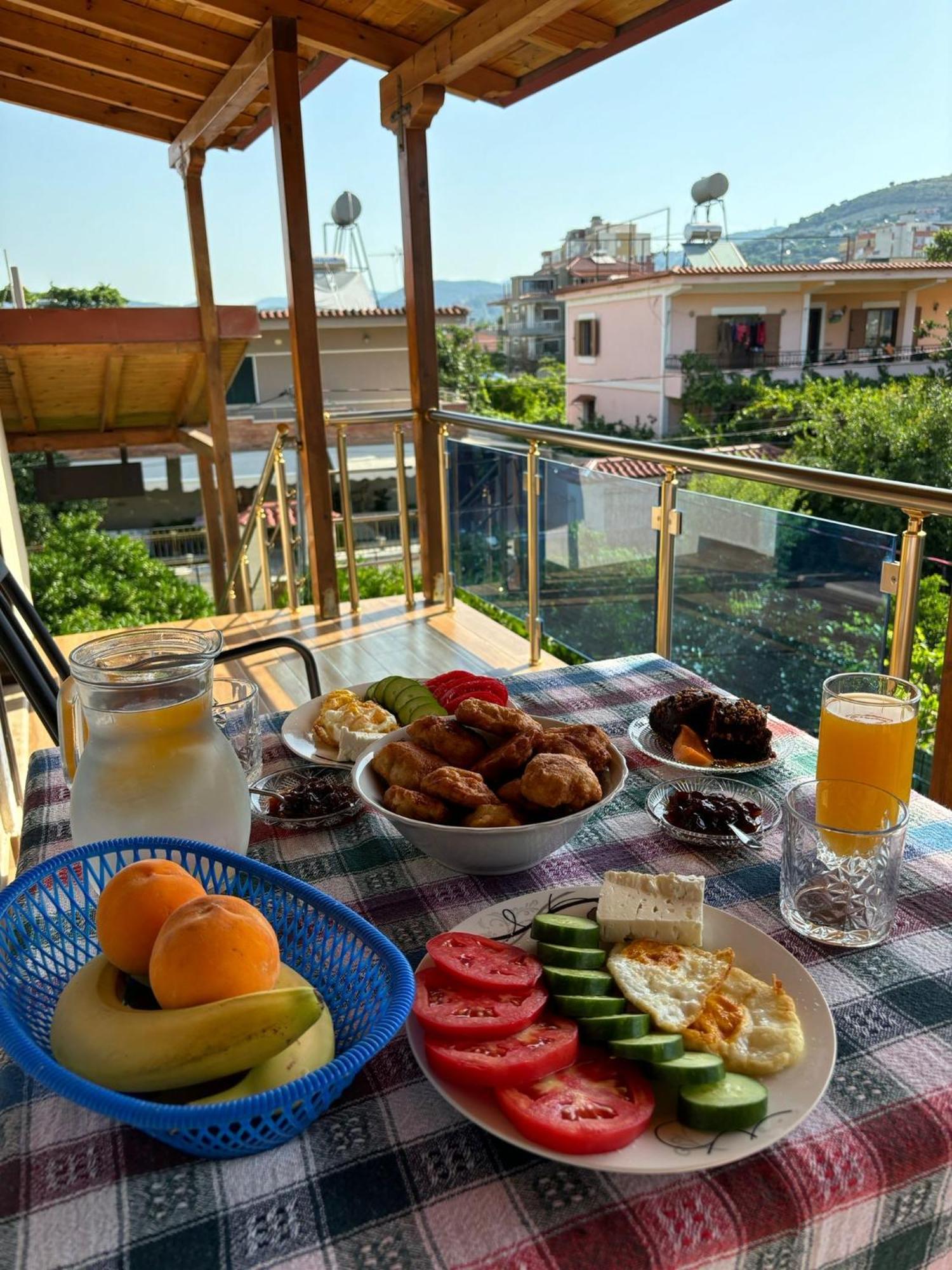 Villa Berat Buitenkant foto
